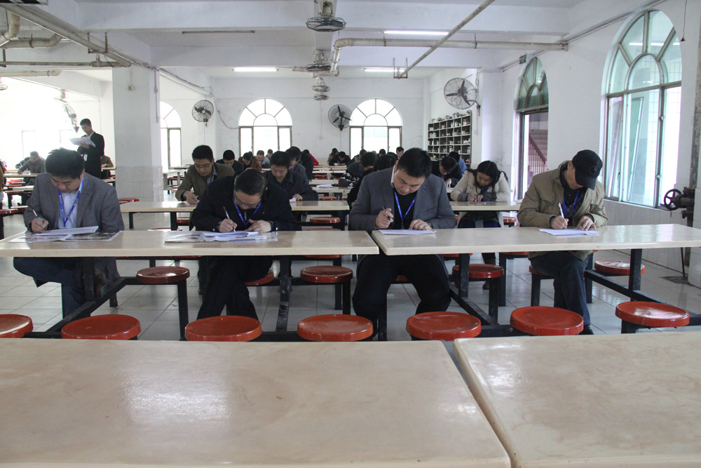 首屆康利杯知識(shí)競(jìng)賽圓滿(mǎn)結(jié)束