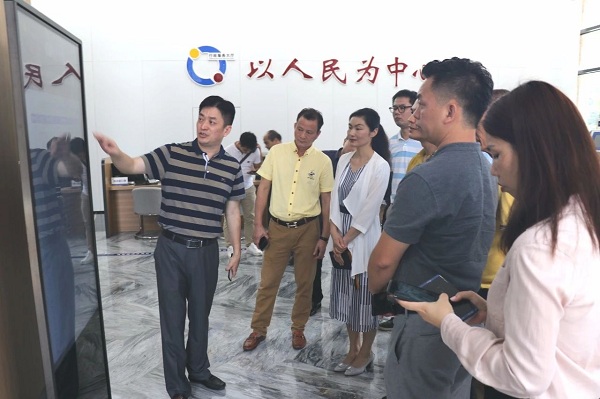 橫崗街道工商聯(lián)（商會(huì)）領(lǐng)導(dǎo)、企業(yè)家蒞臨康利城考察